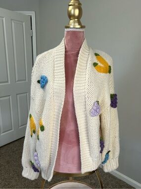 Duchamp Cream Knit Cardigan with fruits M/L